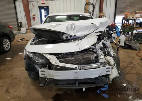 2020 Chevrolet Malibu Lt z USA, uszkodzony, nr VIN 1G1ZD5ST9LF001187
